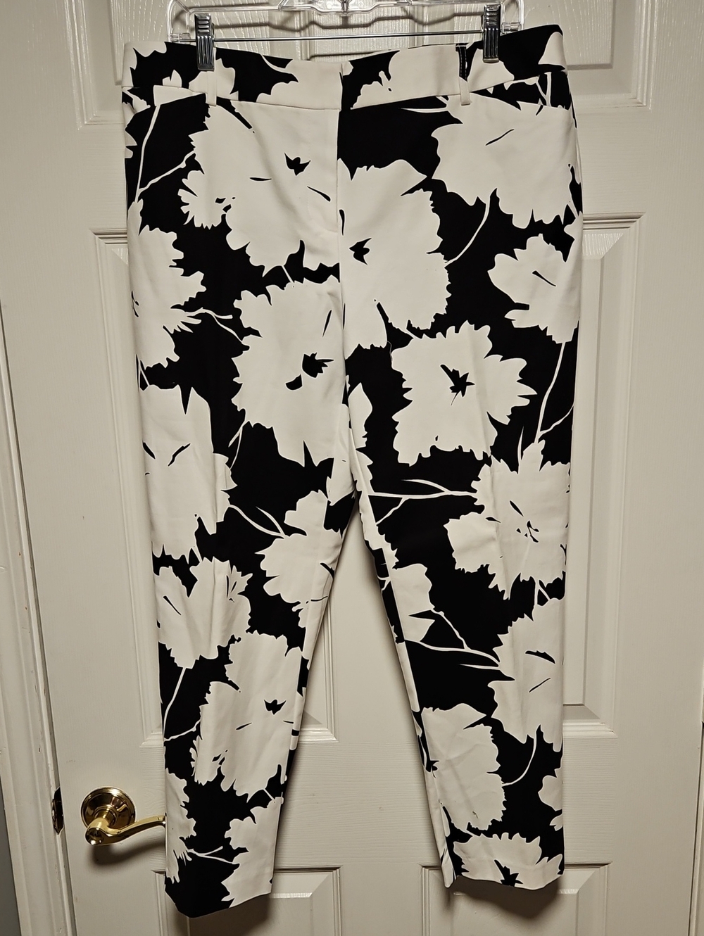 Liz Claiborne Emma Bold Floral Pants